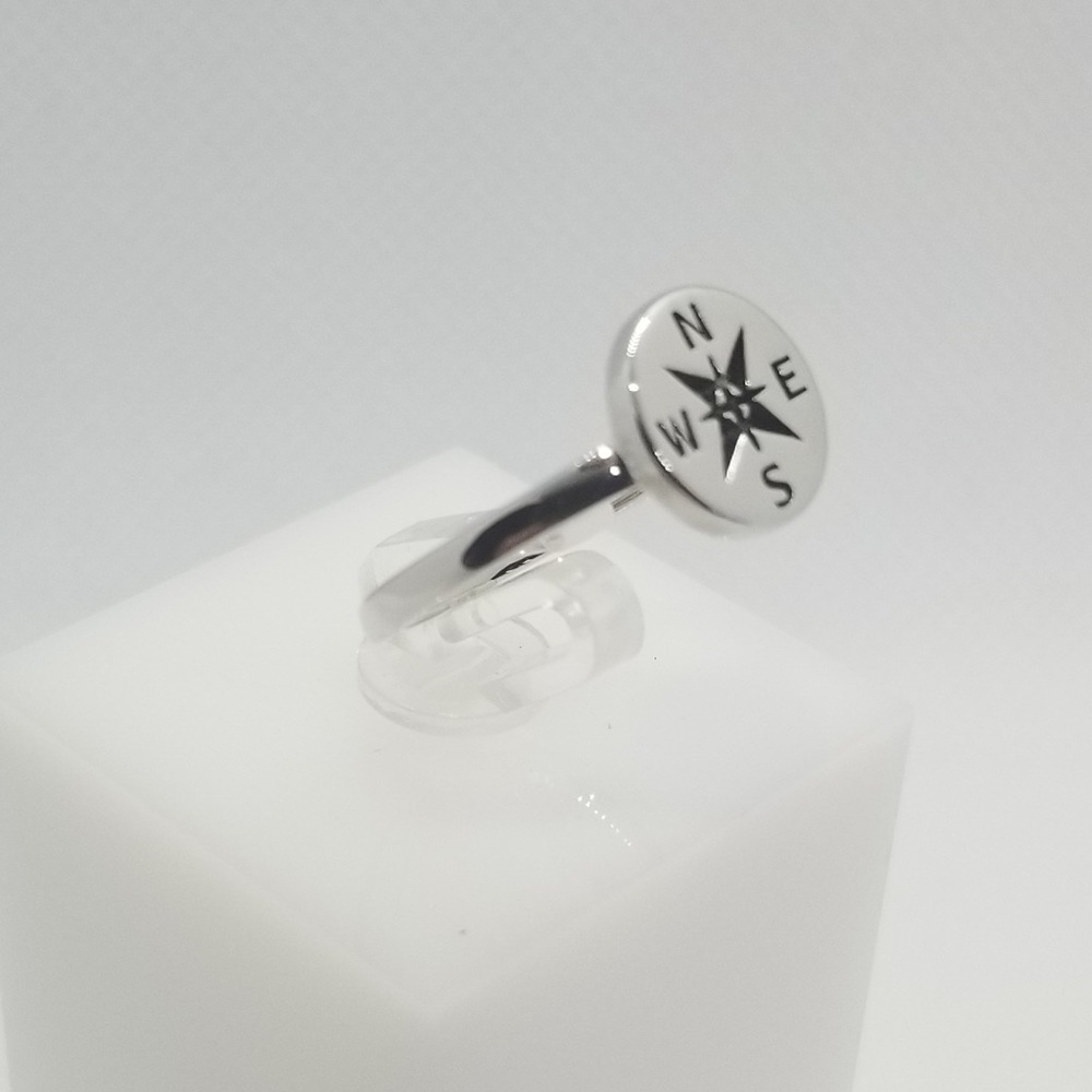 925 Sterling Silver Wanderlust Round Compass Ring - Picture 6 of 7